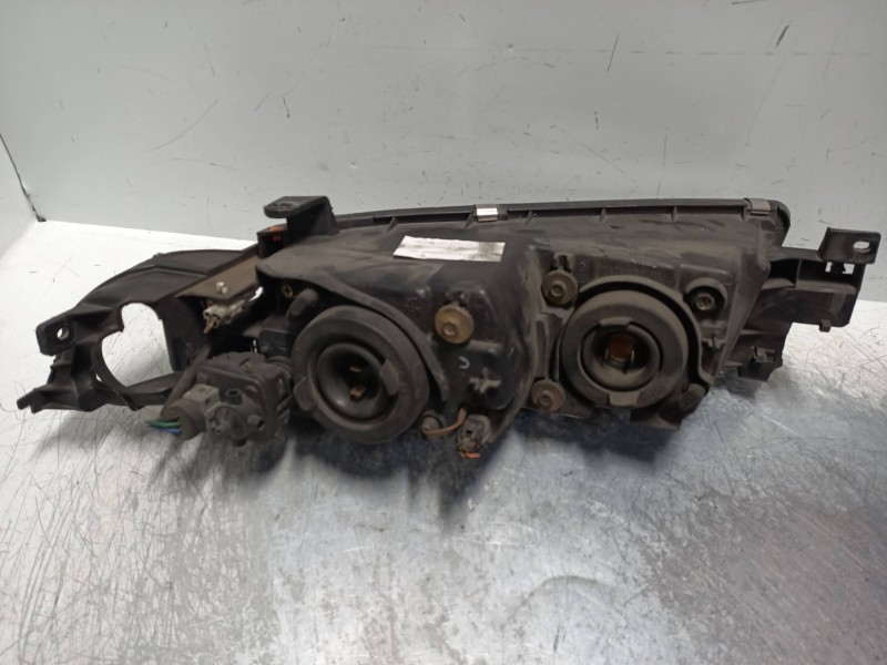 Recambio de faro izquierdo para mitsubishi galant berlina (ea0) 2000 elegance referencia OEM IAM   