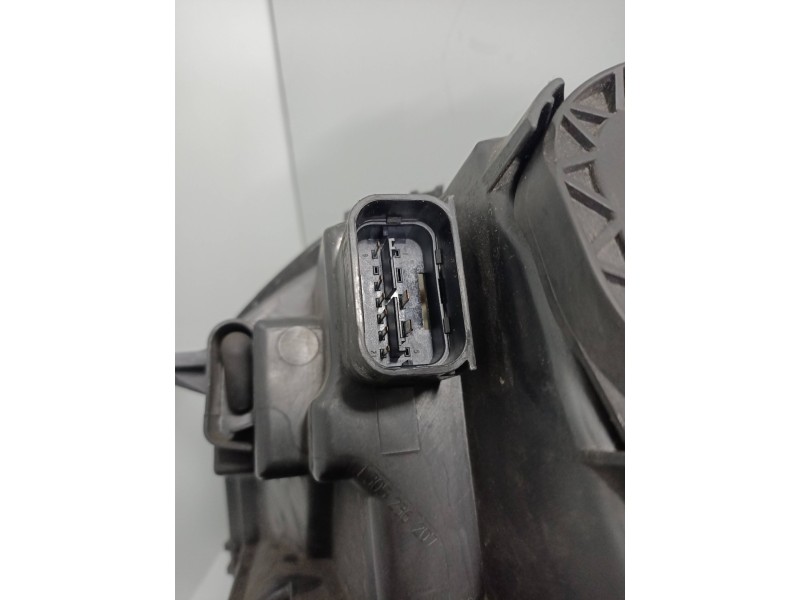 Recambio de faro derecho para bmw mini (r56) one referencia OEM IAM 0301225302 16270400 