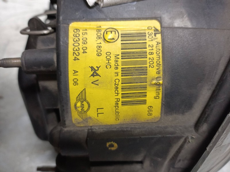 Recambio de faro derecho para mini mini (r50,r53) one d referencia OEM IAM 0301218202 6930324 