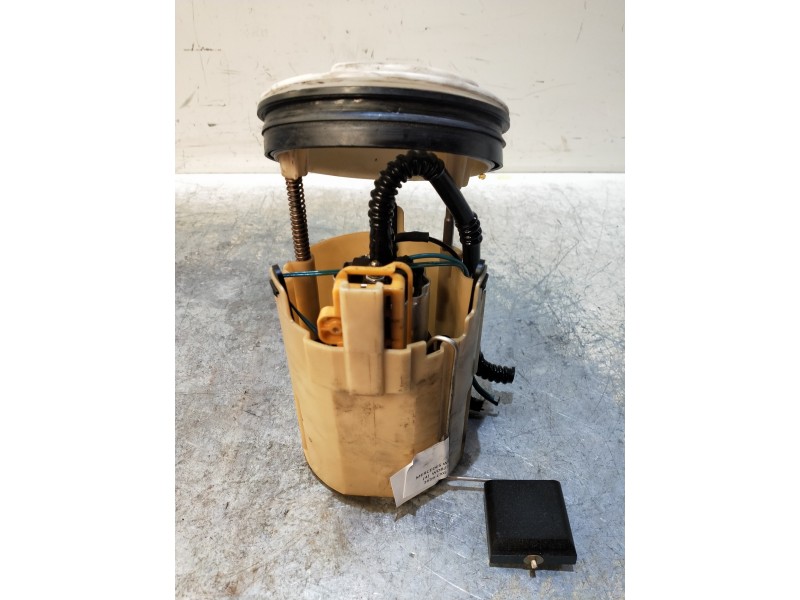 Recambio de bomba combustible para mercedes clase e (w211) berlina e 270 cdi (211.016) referencia OEM IAM A2114701694 0580303018