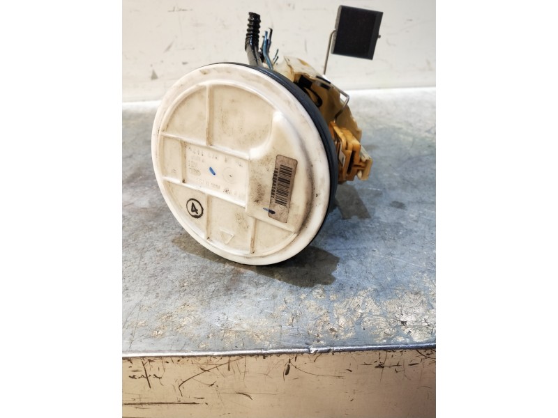 Recambio de bomba combustible para mercedes clase e (w211) berlina e 270 cdi (211.016) referencia OEM IAM A2114701694 0580303018