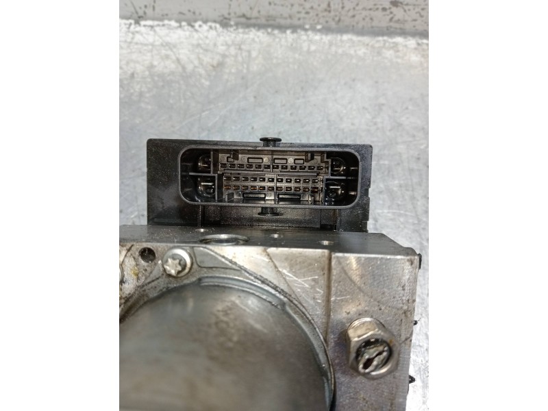 Recambio de abs para peugeot 5008 active referencia OEM IAM 0265230881 9674677580 