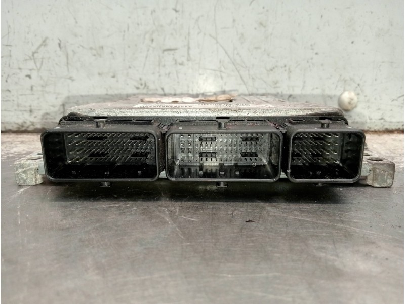 Recambio de centralita motor uce para renault scenic iii dynamique referencia OEM IAM S180153104A 237102426R 