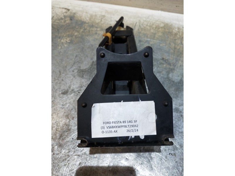 Recambio de gato para ford fiesta berl./courier si referencia OEM IAM   