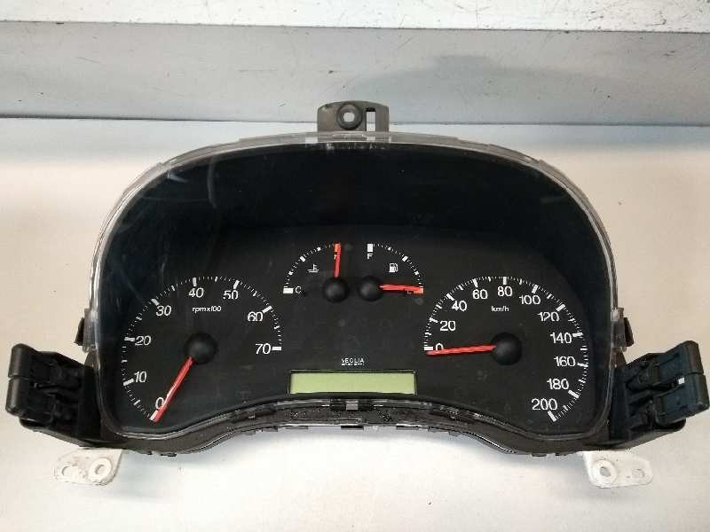 Recambio de cuadro instrumentos para fiat punto berlina (188) 1.9 diesel eco referencia OEM IAM 46753574 9 90689 6063079909