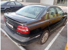 volvo s40 berlina del año 2003 2