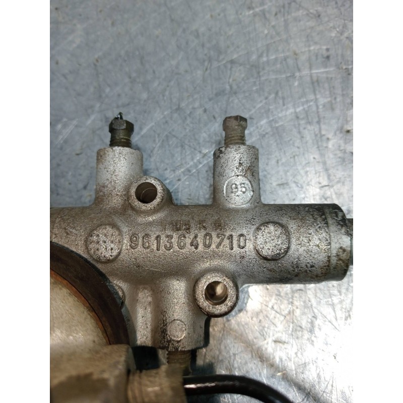 Recambio de repartidor de freno para citroen xantia berlina 1.9 td sx referencia OEM IAM 9613640718  TRASERO