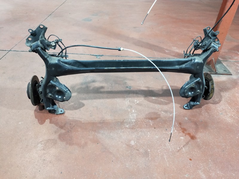Recambio de puente trasero para renault megane iii berlina 5 p business referencia OEM IAM   DISCO/ABS