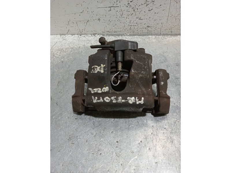 Recambio de pinza freno delantera derecha para mercedes clase c (w202) familiar 250 t turbodiesel (202.188) referencia OEM IAM  