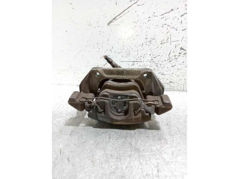 Recambio de pinza freno delantera izquierda para mercedes clase c (w202) familiar 250 t turbodiesel (202.188) referencia OEM IAM