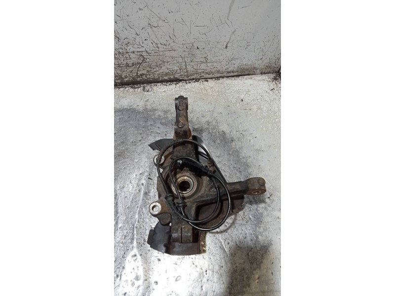 Recambio de mangueta delantera derecha para fiat grande punto (199) 1.4 16v active referencia OEM IAM   