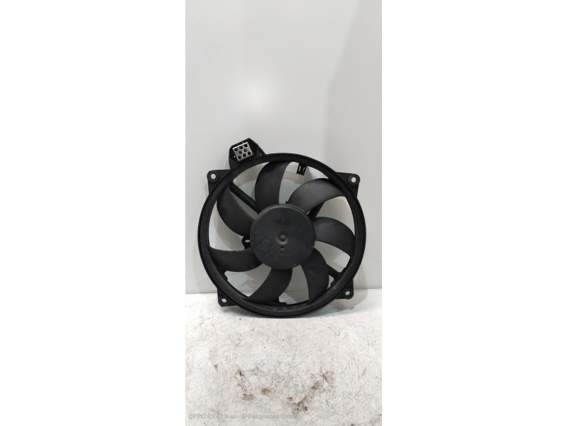 Recambio de electroventilador para renault scenic iii dynamique referencia OEM IAM   