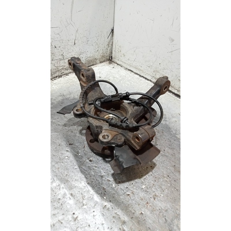Recambio de mangueta delantera derecha para fiat grande punto (199) 1.4 16v active referencia OEM IAM   