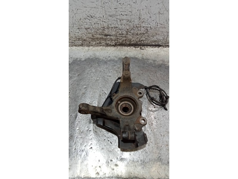 Recambio de mangueta delantera izquierda para fiat grande punto (199) 1.4 16v active referencia OEM IAM   