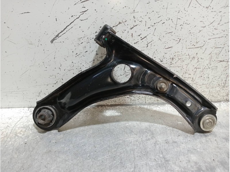 Recambio de brazo suspension inferior delantero izquierdo para peugeot 107 1.0 cat (384f) referencia OEM IAM   