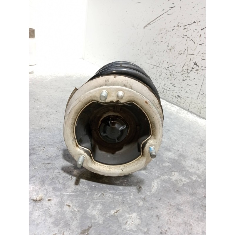 Recambio de amortiguador delantero derecho para bmw serie 3 berlina (e90) 325i referencia OEM IAM 31316771178 824903001422 