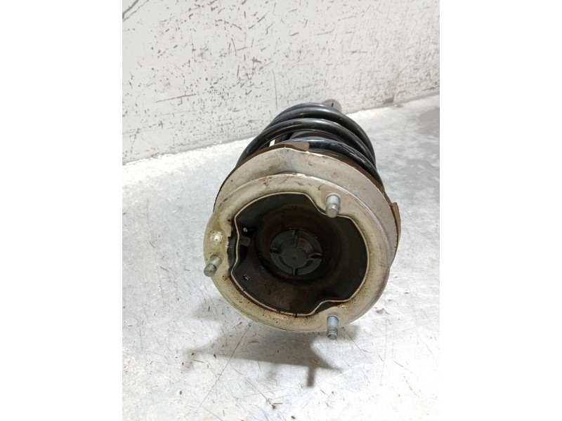 Recambio de amortiguador delantero izquierdo para bmw serie 3 berlina (e90) 325i referencia OEM IAM 31316771177 824903001421 