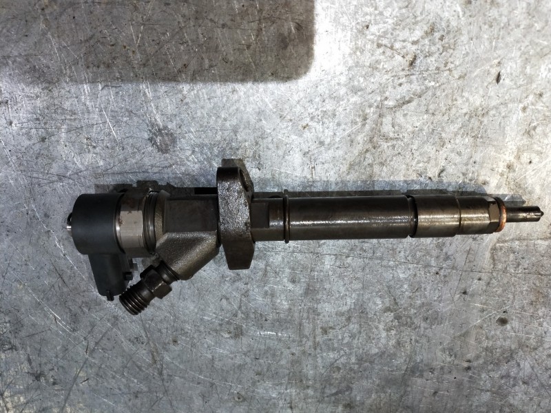 Recambio de inyector para renault master ii ph. 2 pritsche/fgst l1h1 caja abierta 2.8 to batalla 3078 mm referencia OEM IAM 0986