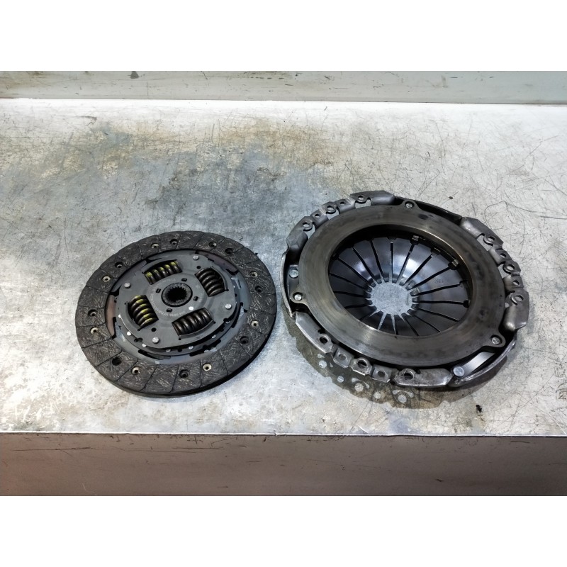 Recambio de kit embrague para renault master ii ph. 2 pritsche/fgst l1h1 caja abierta 2.8 to batalla 3078 mm referencia OEM IAM 