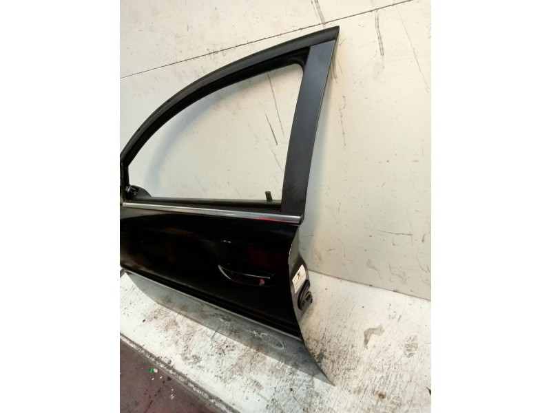 Recambio de puerta delantera izquierda para opel vectra c caravan elegance referencia OEM IAM   5P