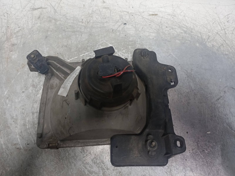 Recambio de faro derecho para nissan pick-up (d22) td doble cabina 4x4 referencia OEM IAM   