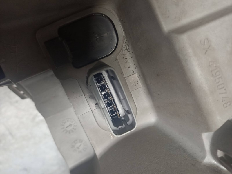 Recambio de faro izquierdo para nissan interstar mod. 04 (x70) 2.5 dci diesel cat referencia OEM IAM   