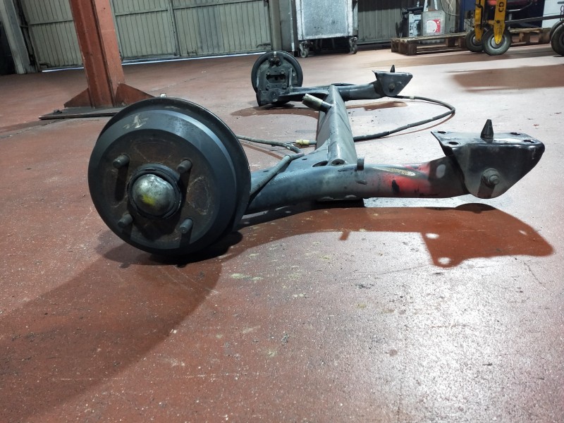 Recambio de puente trasero para ford puma (cce) 1.4 referencia OEM IAM   