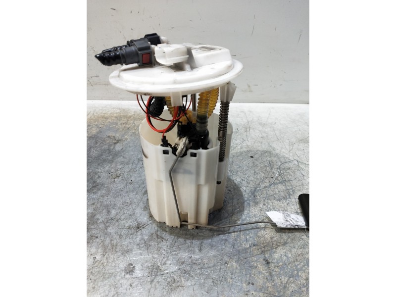 Recambio de bomba combustible para renault megane iii berlina 5 p business referencia OEM IAM 0580203120 172026141R 