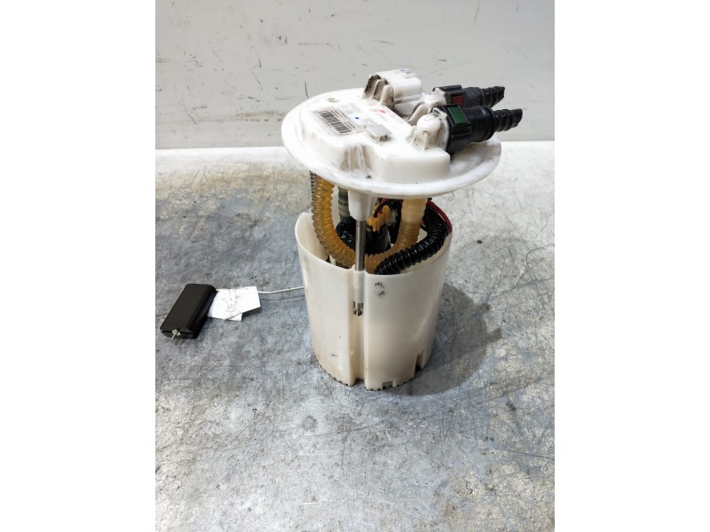 Recambio de bomba combustible para renault megane iii berlina 5 p business referencia OEM IAM 0580203120 172026141R 
