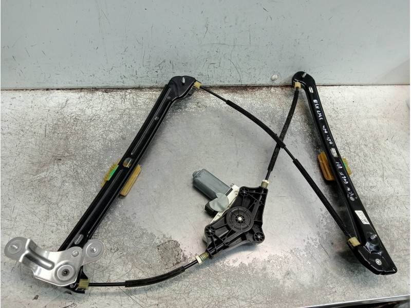 Recambio de elevalunas delantero derecho para volkswagen golf vii lim. bluemotion referencia OEM IAM 5G4837462H C03533105 5P