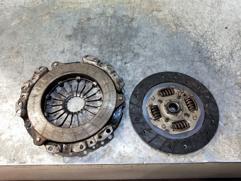 Recambio de kit embrague para ford fiesta (cbk) referencia OEM IAM   