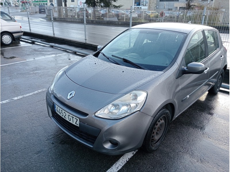 renault clio iii del año 2010
