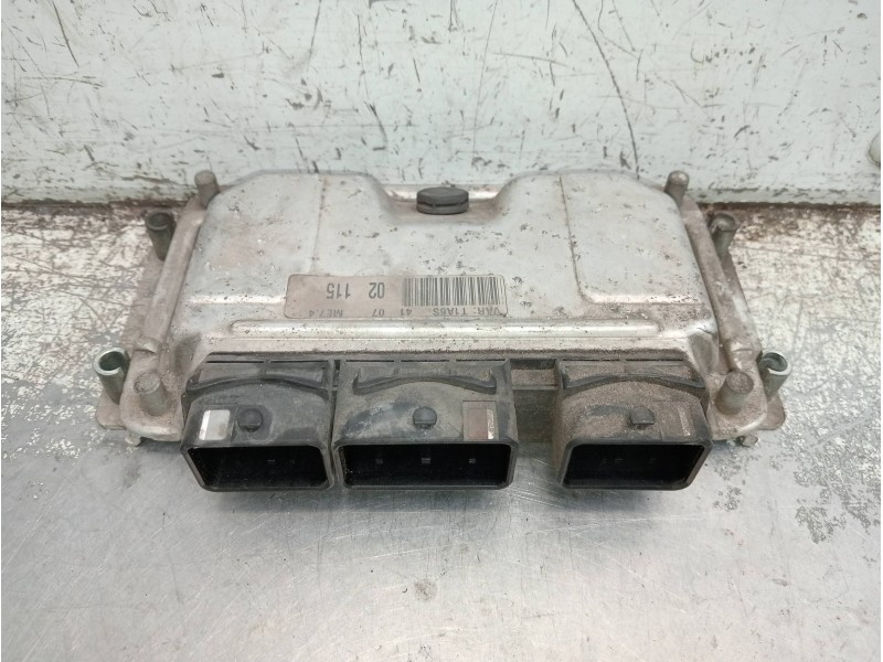 Recambio de centralita motor uce para peugeot 206 berlina xs referencia OEM IAM 9650347980 0261207477 1039S01172