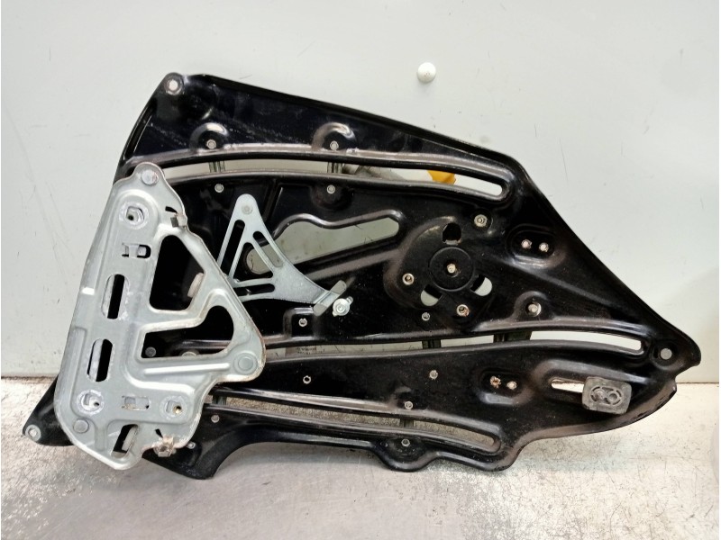 Recambio de elevalunas delantero derecho para mercedes clase clk (w209) coupe 270 cdi (209.316) referencia OEM IAM   2P