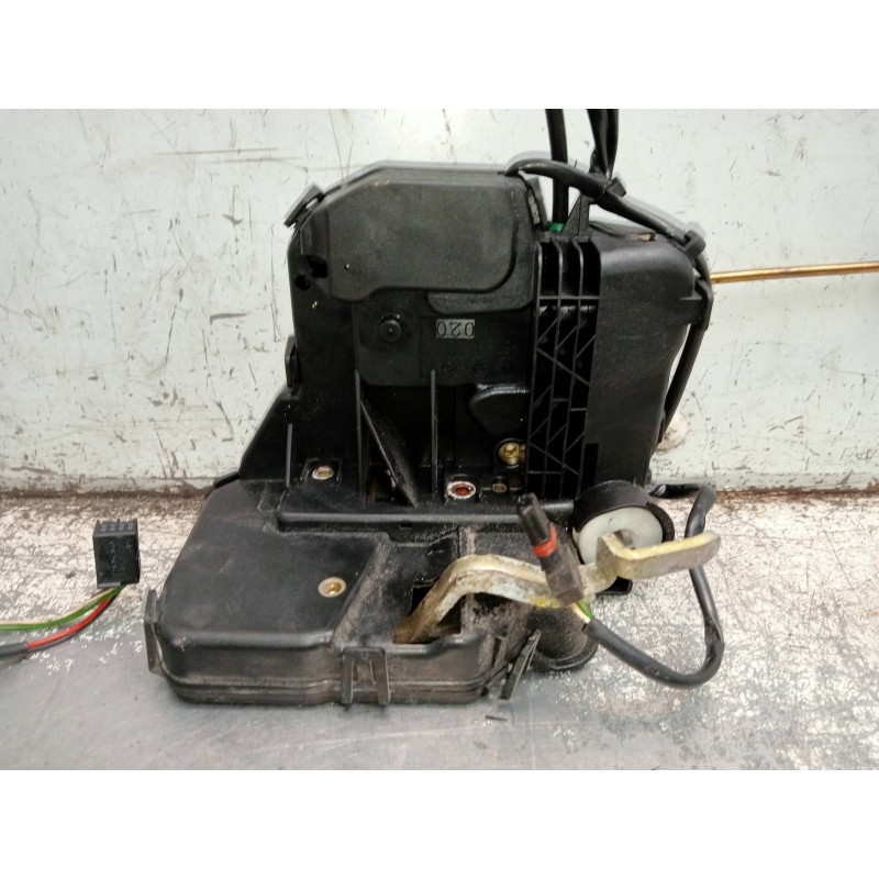 Recambio de motor cierre centralizado delantero derecho para mercedes clase clk (w209) coupe 270 cdi (209.316) referencia OEM IA