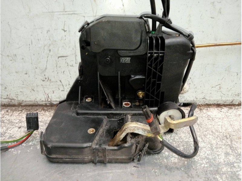 Recambio de motor cierre centralizado delantero derecho para mercedes clase clk (w209) coupe 270 cdi (209.316) referencia OEM IA