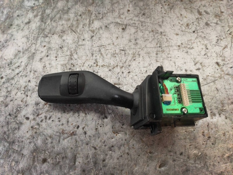 Recambio de mando limpia para ford s-max (ca1) trend referencia OEM IAM 6G9T17A553AC  