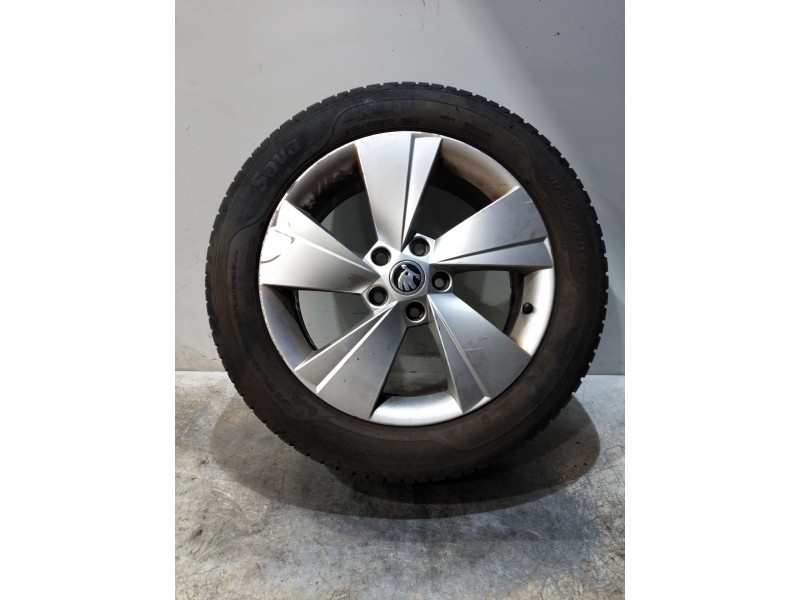 Recambio de juego llantas para skoda superb (3v3) active referencia OEM IAM   215/55/17