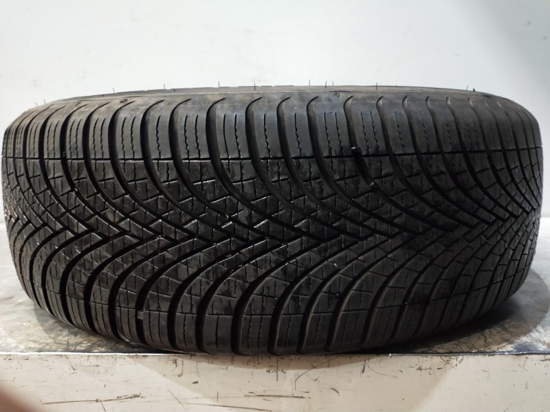 Recambio de juego llantas para skoda superb (3v3) active referencia OEM IAM   215/55/17