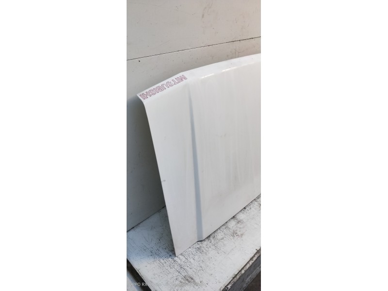 Recambio de capot para mitsubishi montero (l040) 2500 td (2-ptas.) referencia OEM IAM   