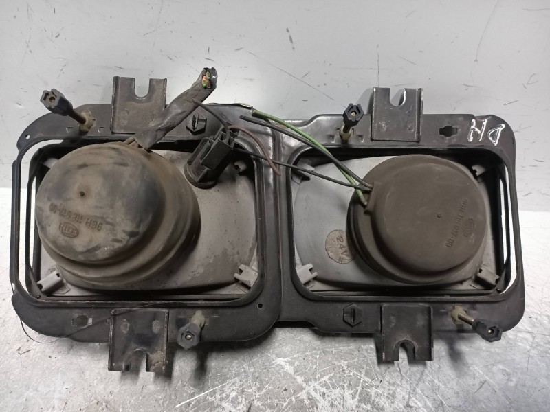 Recambio de faro derecho para nissan m-125 td referencia OEM IAM   