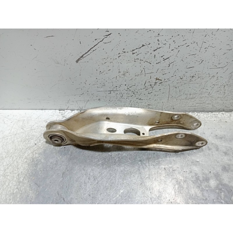 Recambio de brazo suspension inferior trasero izquierdo para audi q7 (4m) 3.0 tdi quattro referencia OEM IAM   