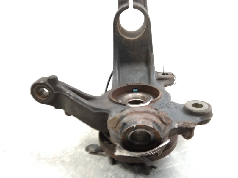 Recambio de mangueta delantera izquierda para ford mondeo ber. (ca2) ghia x referencia OEM IAM   