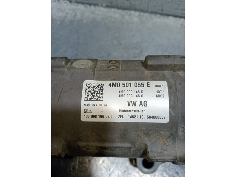 Recambio de cremallera direccion para audi q7 (4m) 3.0 tdi quattro referencia OEM IAM 4M05010055E 4M0909145 DIRECCION TRASERA