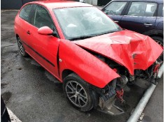 seat ibiza (6l1) del año 2003