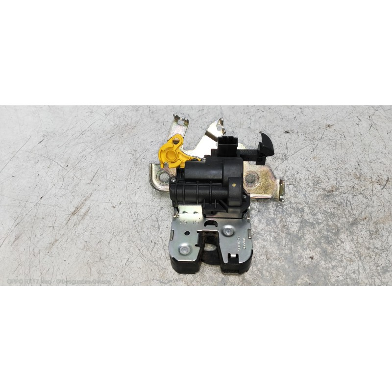 Recambio de motor cierre centralizado porton para audi q7 (4m) 3.0 tdi quattro referencia OEM IAM 4M0827506B  