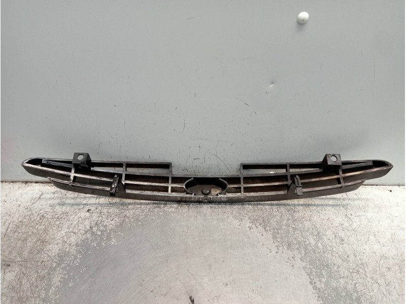 Recambio de rejilla delantera para ford puma (cce) 1.4 referencia OEM IAM   