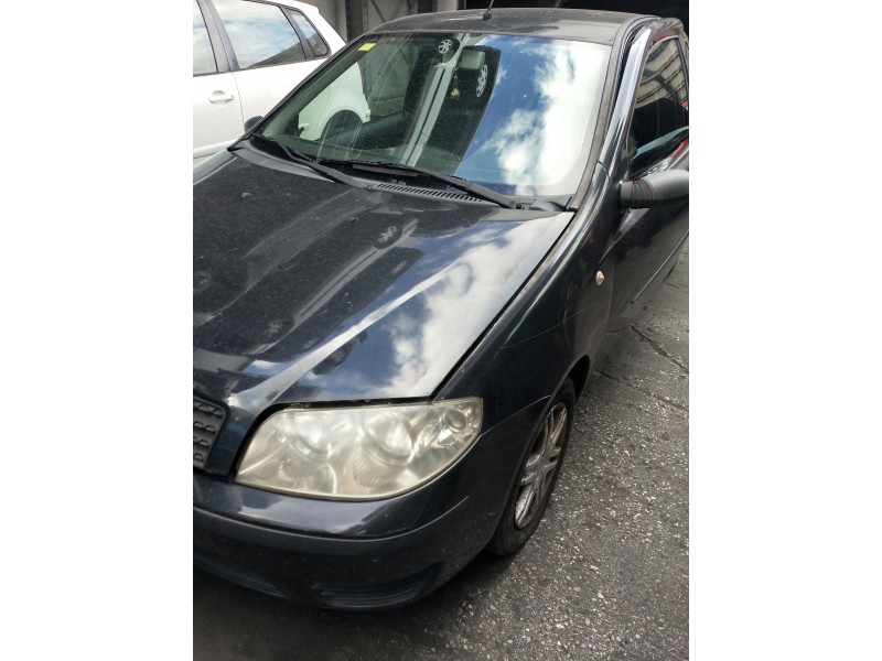 fiat punto berlina (188) del año 2005