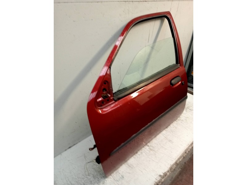 Recambio de puerta delantera izquierda para ford fiesta berlina básico referencia OEM IAM   5P