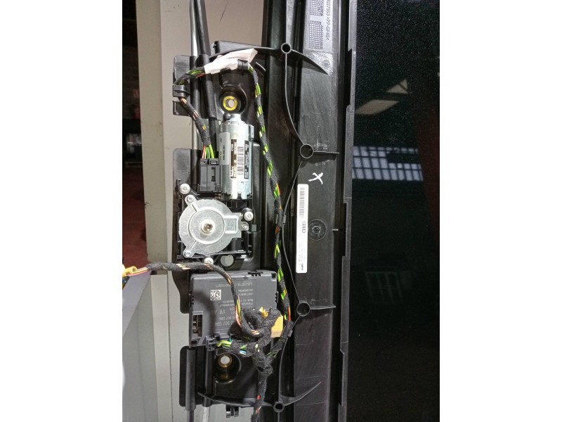 Recambio de techo electrico para audi q7 (4m) 3.0 tdi quattro referencia OEM IAM 4M0877041  
